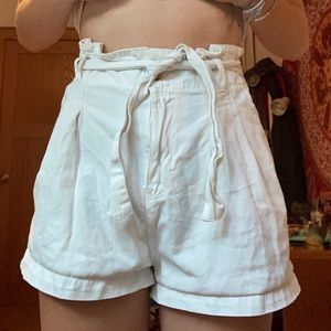 Adorable White shorts